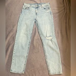OLD NAVY BOYFRIEND MID-RISE DISTRESSED JEANS.